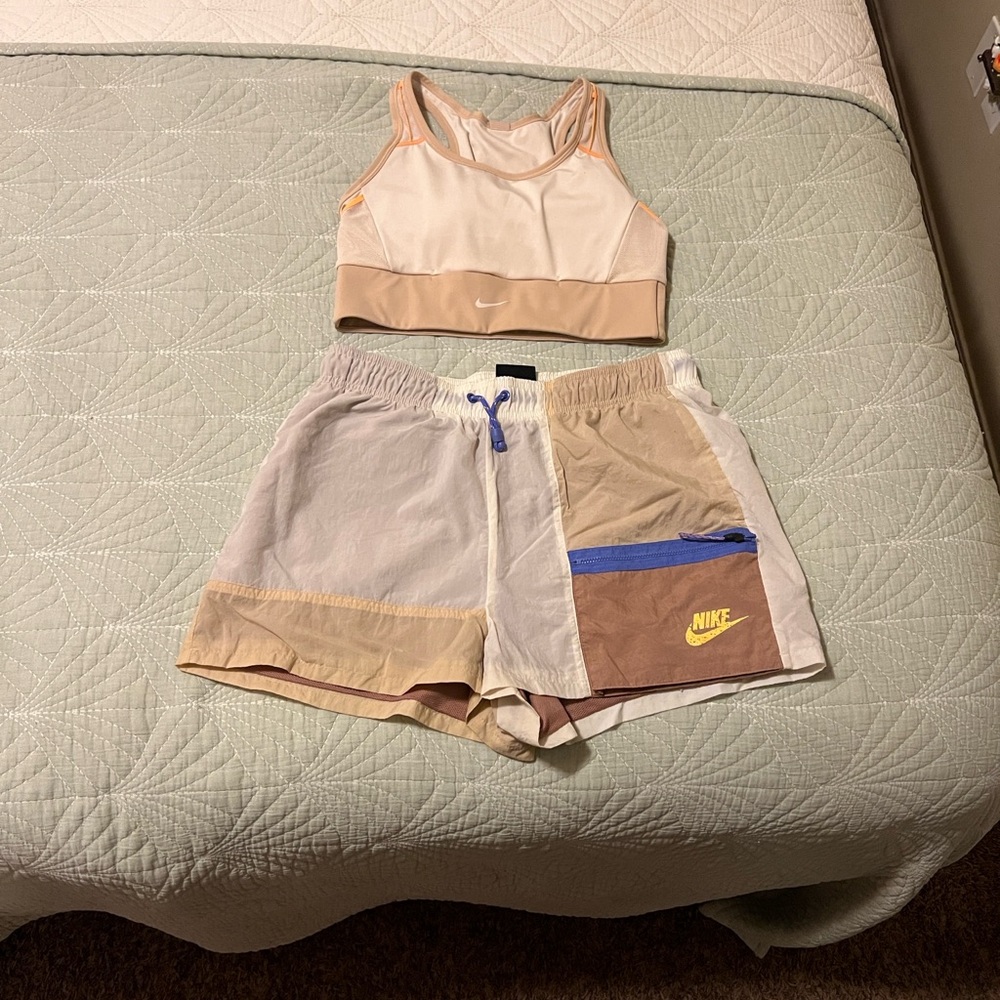 Nike Women's Sports Bra